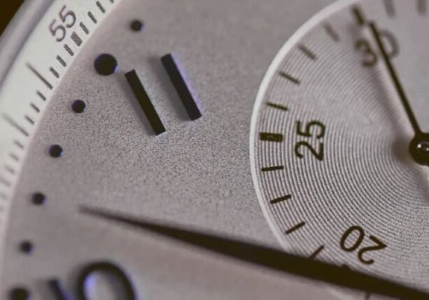 A close up of the timer on a clock
